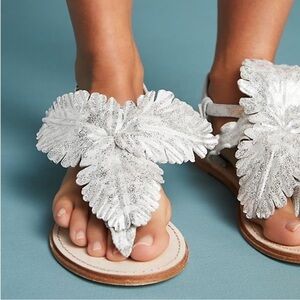 Anthropologie Cecelia New York Silver Peony Sandal Size 8.5